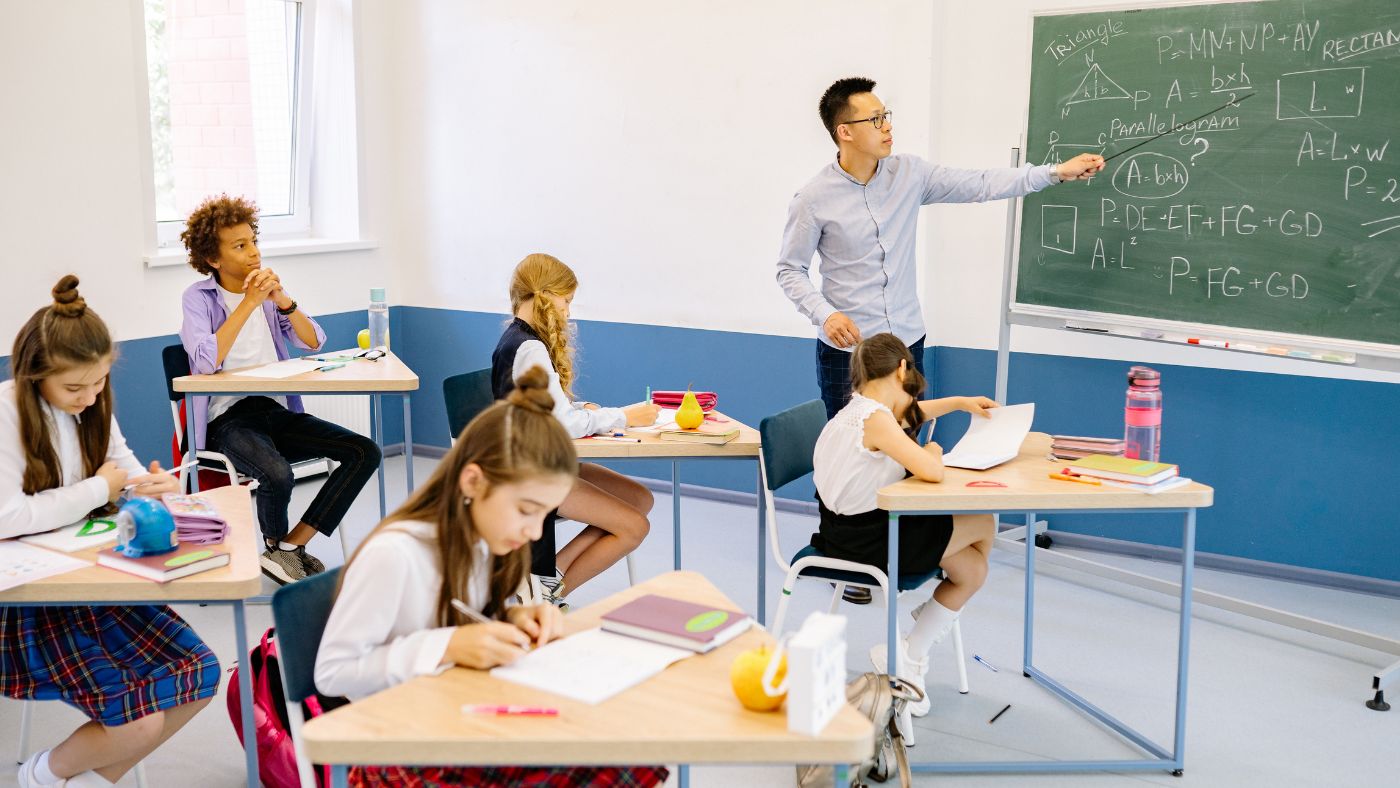 Membentuk Masa Depan: Jurusan Pendidikan Matematika Sekolah Dasar