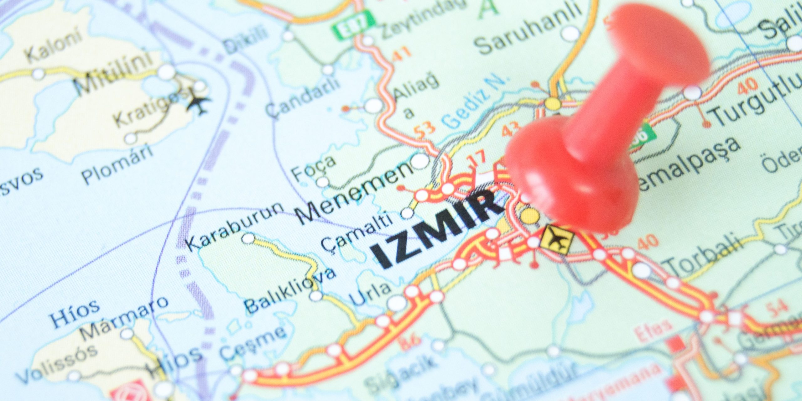 Izmir: Pesisir yang Menggetarkan, Sejarah yang Menginspirasi