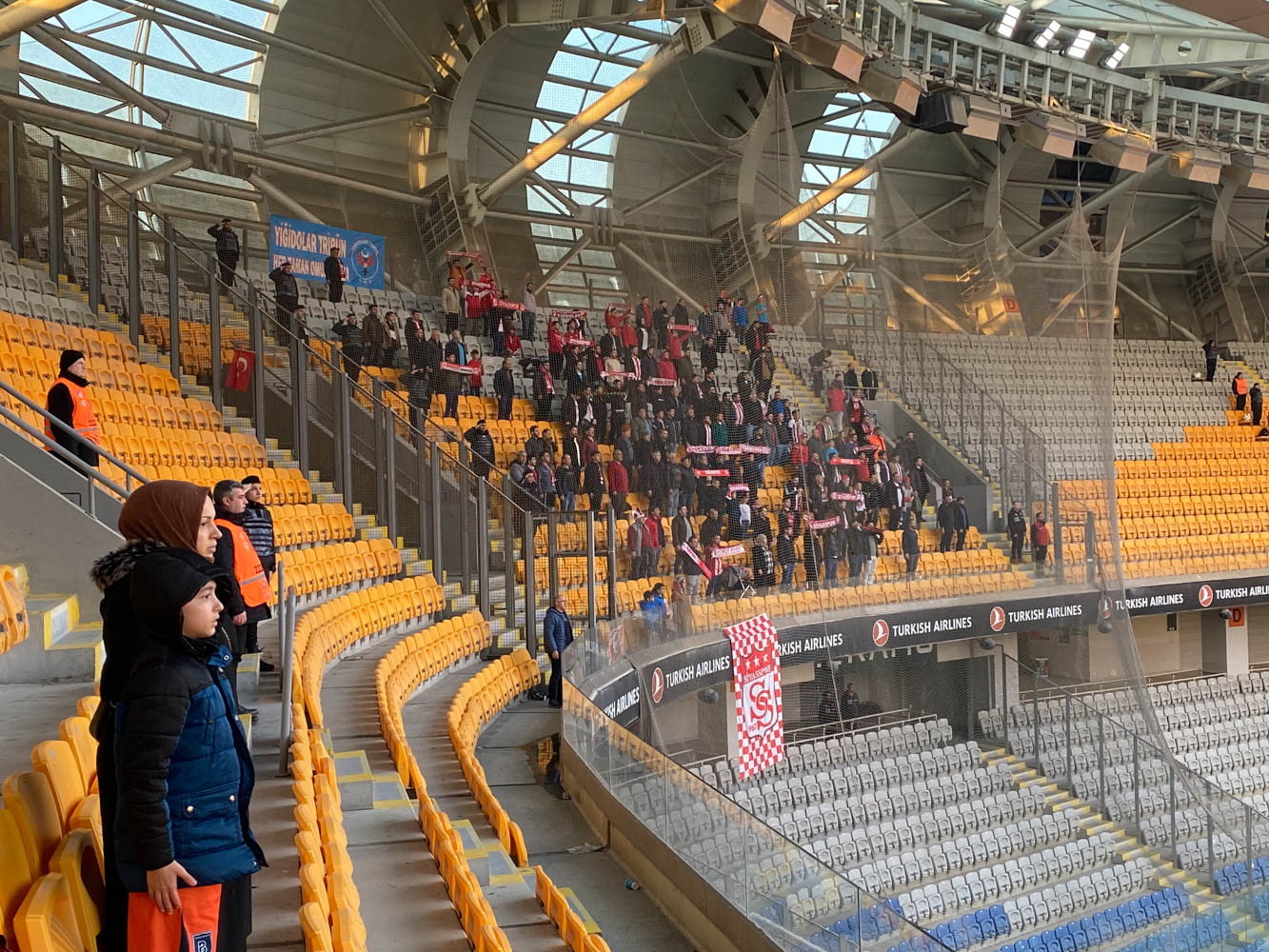 Stadion-Stadion Legendaris di Istanbul: Jantung Sepak Bola Turki