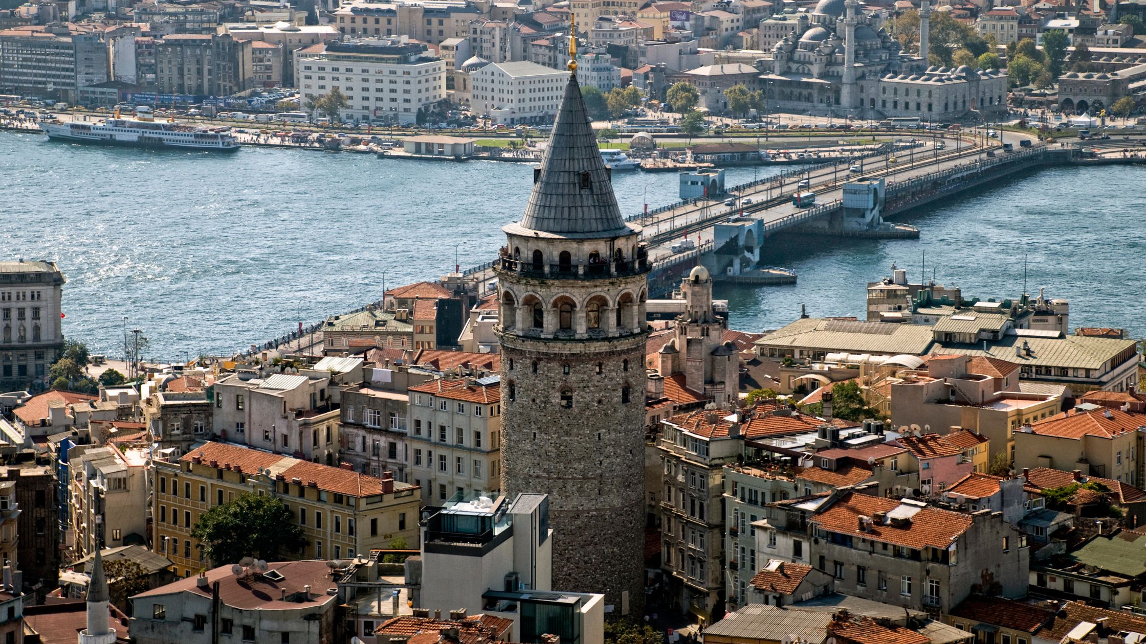 Kisah Sejarah Menara Galata