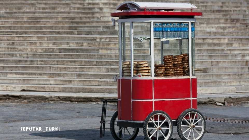 Roti Simit Khas Istanbul yang Popoler !